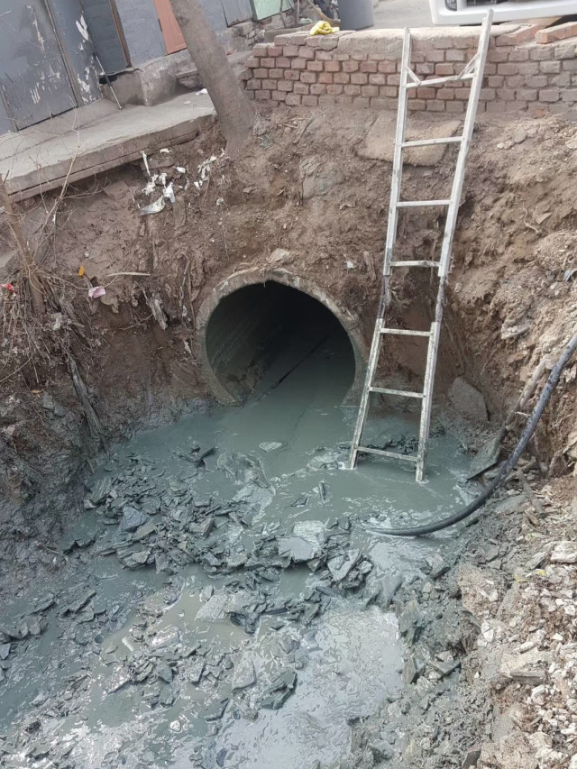 察哈尔右翼后管道清洗